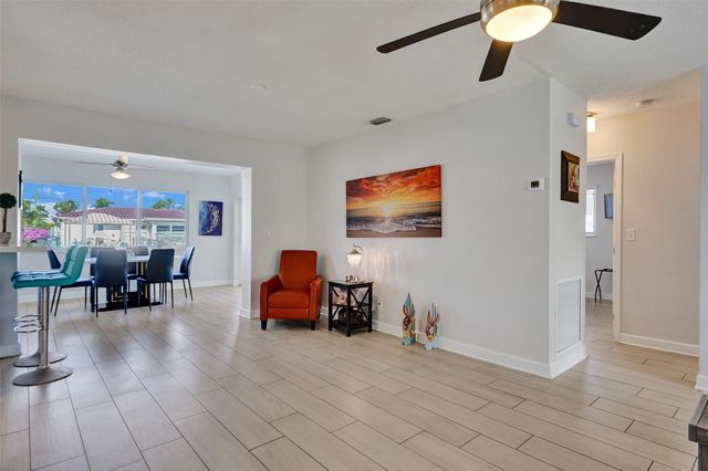 2265 SE 12th Street, Pompano Beach, FL 33062