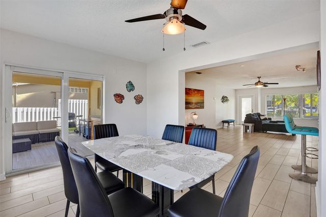 2265 SE 12th Street, Pompano Beach, FL 33062