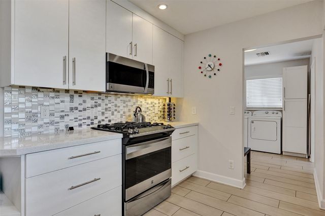 2265 SE 12th Street, Pompano Beach, FL 33062