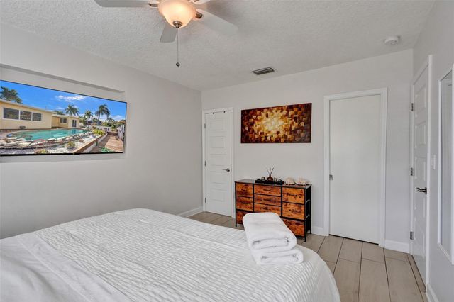 2265 SE 12th Street, Pompano Beach, FL 33062