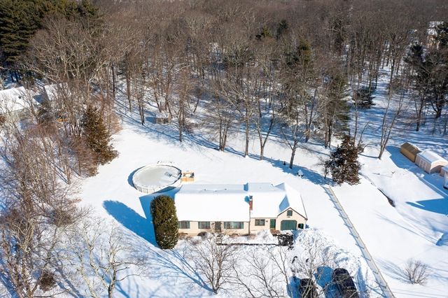 357 Tiffany St, Attleboro, MA 02703