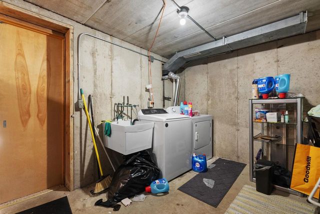 3301-3303 Prairie Road, Madison, WI 53719