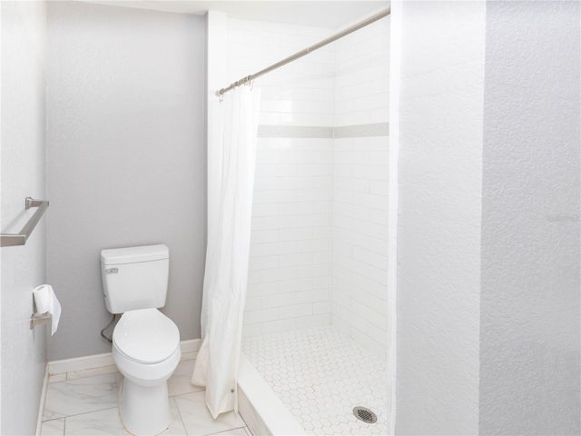 133 W PARK AVENUE A, Lake Wales, FL 33853