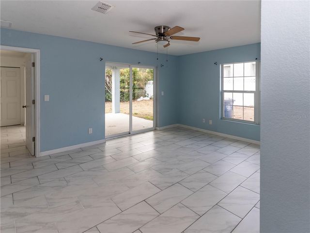 133 W PARK AVENUE A, Lake Wales, FL 33853