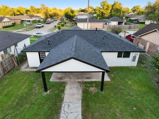 15022 Buxley Street, Houston, TX 77053