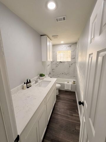 15022 Buxley Street, Houston, TX 77053