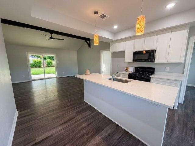 15022 Buxley Street, Houston, TX 77053