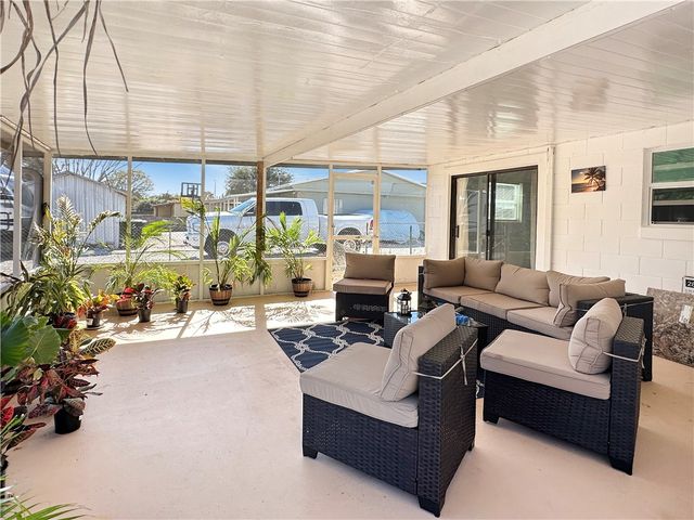 1612 S 28th Street, Fort Pierce, FL 34947