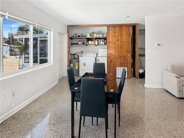 1612 S 28th Street, Fort Pierce, FL 34947