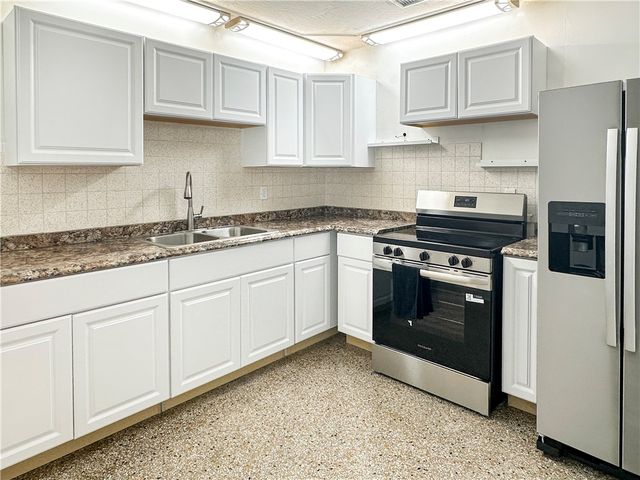 1612 S 28th Street, Fort Pierce, FL 34947