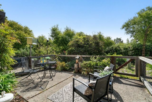 121 Tree Frog Lane 121, Santa Cruz, CA 95060