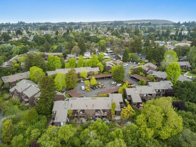 121 Tree Frog Lane 121, Santa Cruz, CA 95060