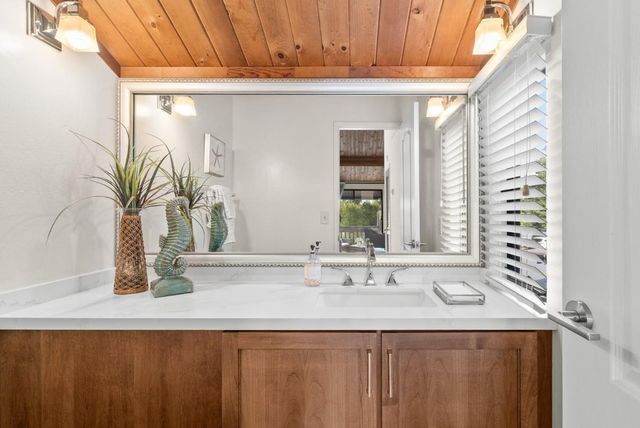 121 Tree Frog Lane 121, Santa Cruz, CA 95060