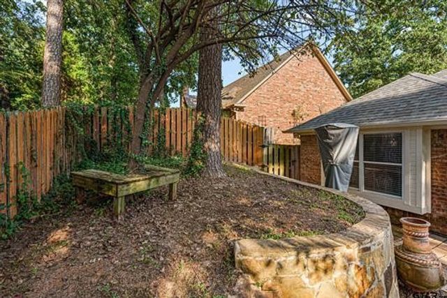 5527 Andover Drive, Tyler, TX 75707