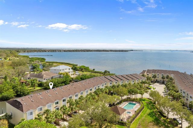 112 BRENT CIRCLE, Oldsmar, FL 34677