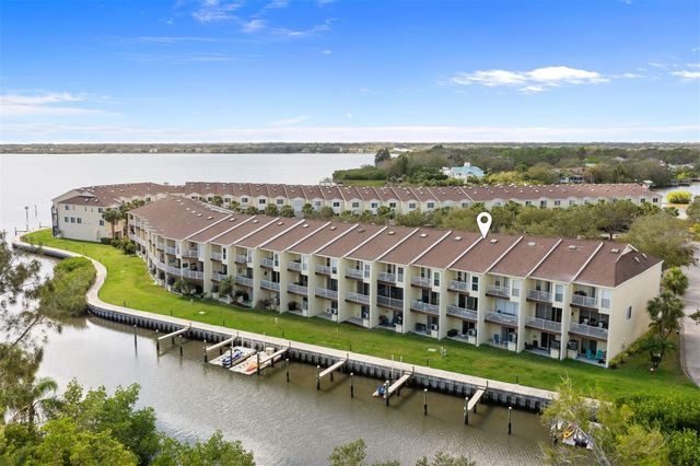 112 BRENT CIRCLE, Oldsmar, FL 34677