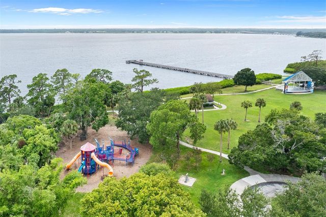 112 BRENT CIRCLE, Oldsmar, FL 34677