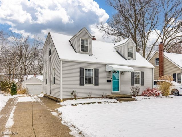 2206 14th Street, Cuyahoga Falls, OH 44223