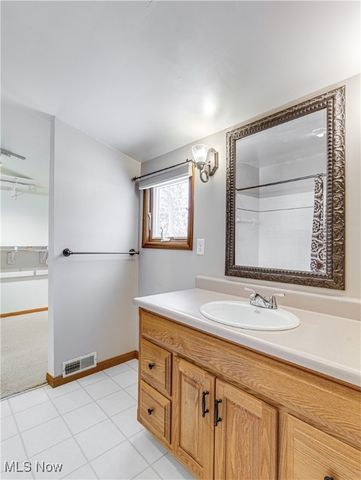 2206 14th Street, Cuyahoga Falls, OH 44223