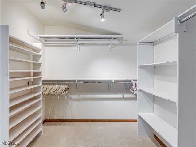 2206 14th Street, Cuyahoga Falls, OH 44223