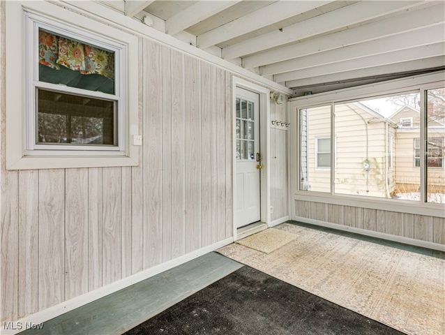 2206 14th Street, Cuyahoga Falls, OH 44223