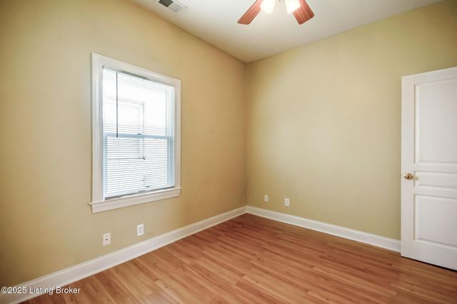 506 Warnock St, Louisville, KY 40217