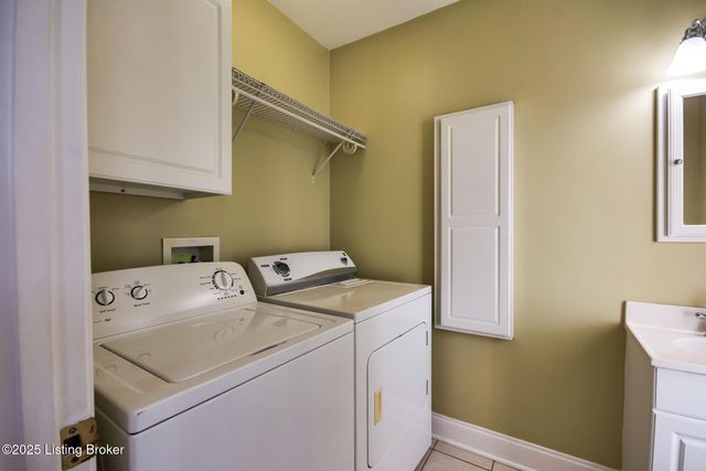 506 Warnock St, Louisville, KY 40217