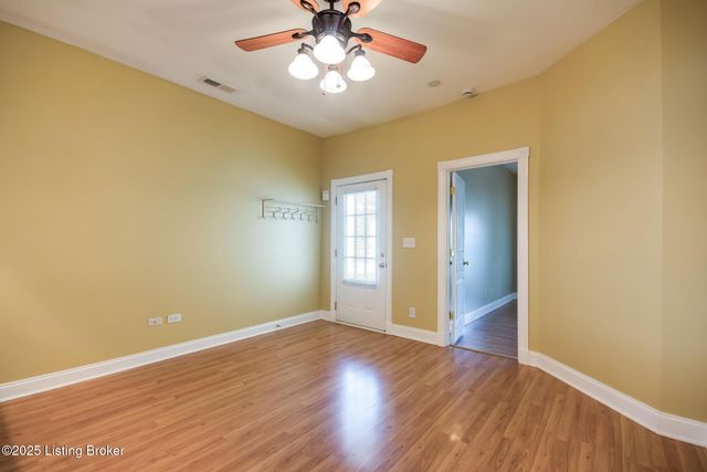 506 Warnock St, Louisville, KY 40217