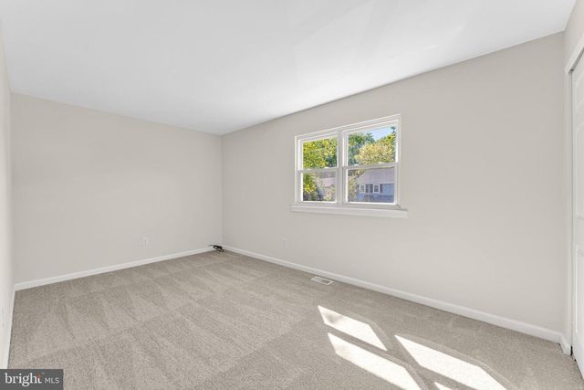 101 MALVERN CT, Mount Laurel, NJ 08054