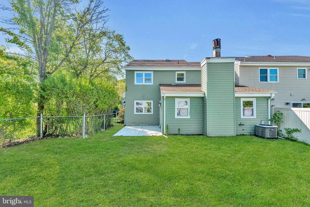 101 MALVERN CT, Mount Laurel, NJ 08054