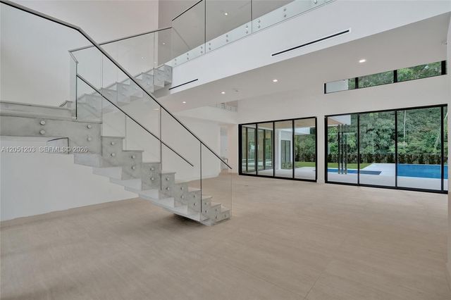 4640 Sunset Drive, Miami, FL 33143