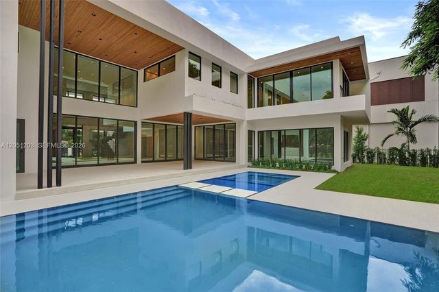 4640 Sunset Drive, Miami, FL 33143