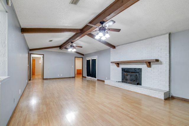402 Baseline Road, Krugerville, TX 76227