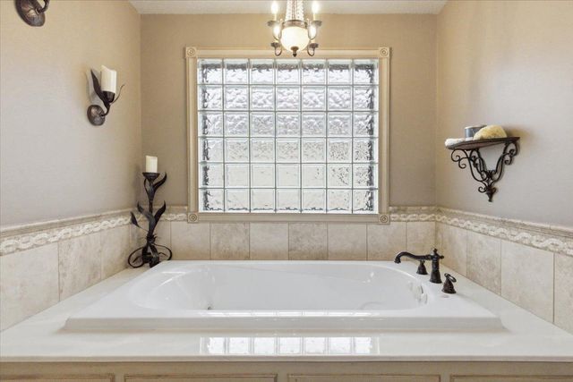 410 Sundown Drive, Avon, MN 56310