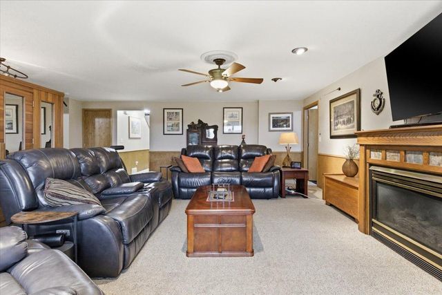 410 Sundown Drive, Avon, MN 56310