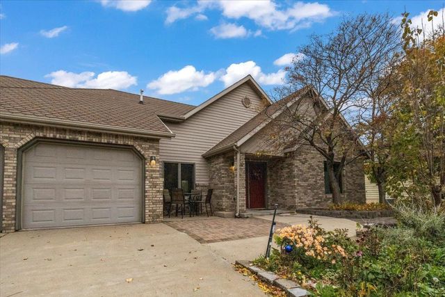 410 Sundown Drive, Avon, MN 56310