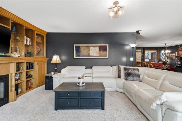 410 Sundown Drive, Avon, MN 56310