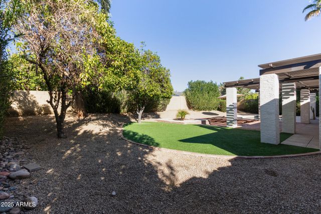 6722 E GRANDVIEW Drive, Scottsdale, AZ 85254