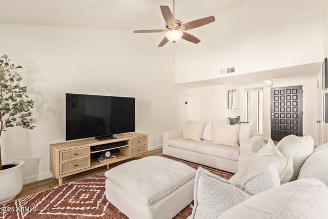 6722 E GRANDVIEW Drive, Scottsdale, AZ 85254