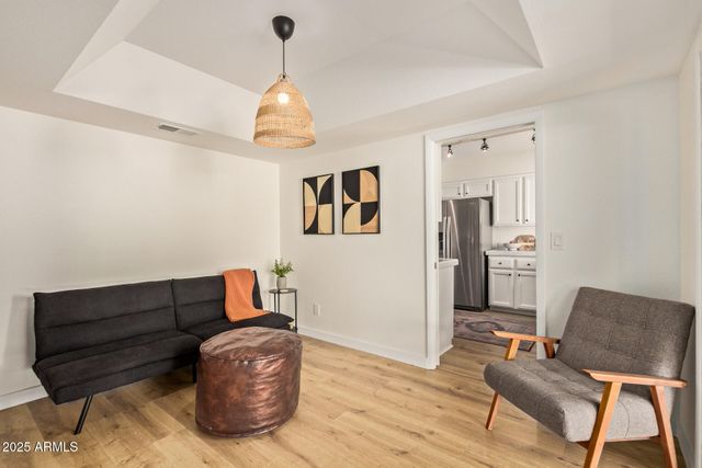 6722 E GRANDVIEW Drive, Scottsdale, AZ 85254