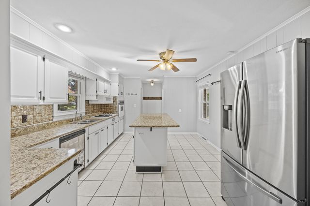 104 Evergreen Drive, Lawrenceburg, KY 40342