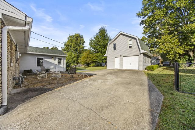 104 Evergreen Drive, Lawrenceburg, KY 40342