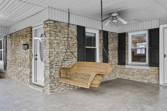 104 Evergreen Drive, Lawrenceburg, KY 40342