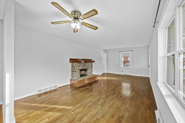 104 Evergreen Drive, Lawrenceburg, KY 40342