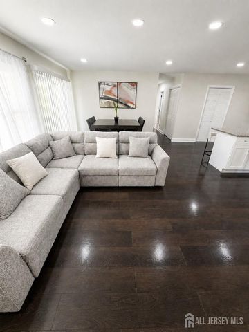 58 Balfour Lane, Willingboro, NJ 08046