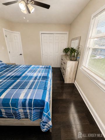 58 Balfour Lane, Willingboro, NJ 08046