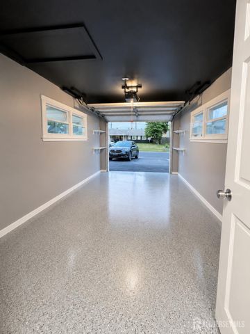 58 Balfour Lane, Willingboro, NJ 08046
