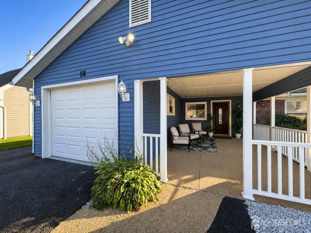 58 Balfour Lane, Willingboro, NJ 08046