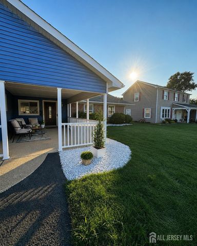 58 Balfour Lane, Willingboro, NJ 08046