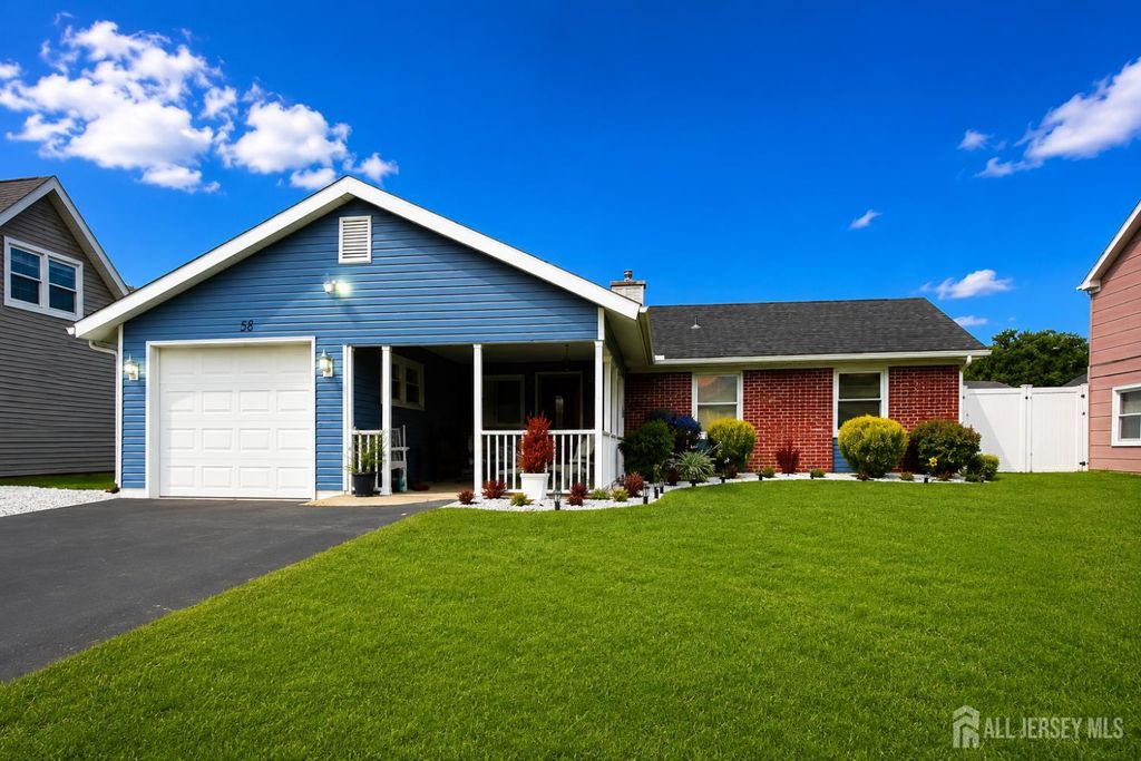 58 Balfour Lane, Willingboro, NJ 08046